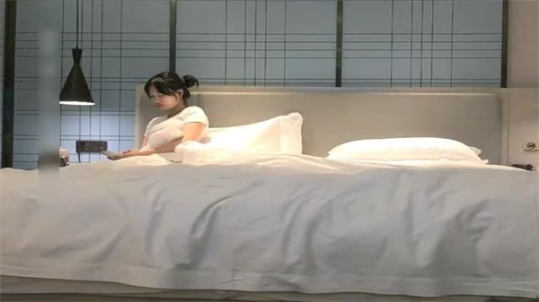 大力操穴娇吟喘息真极品.