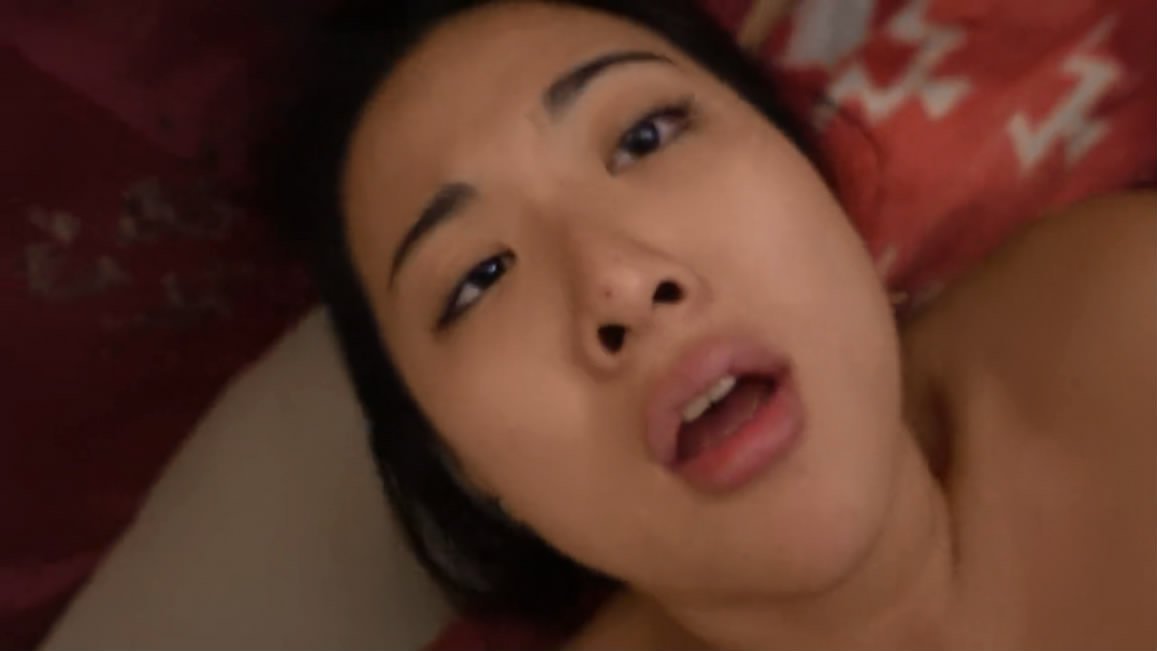 大眼妹李美静和大洋屌上司激情啪啪操的妹子爽上天.